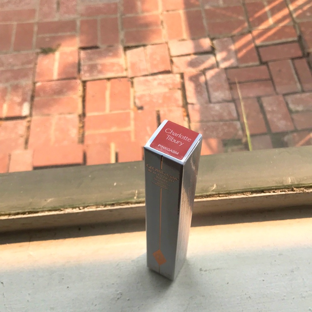 Charlotte Tillbury Highlighting Wand in (PINKGASM)